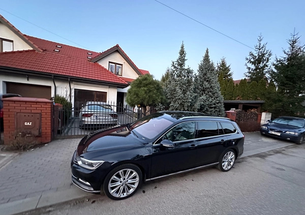 Volkswagen Passat cena 69900 przebieg: 212530, rok produkcji 2014 z Warszawa małe 352